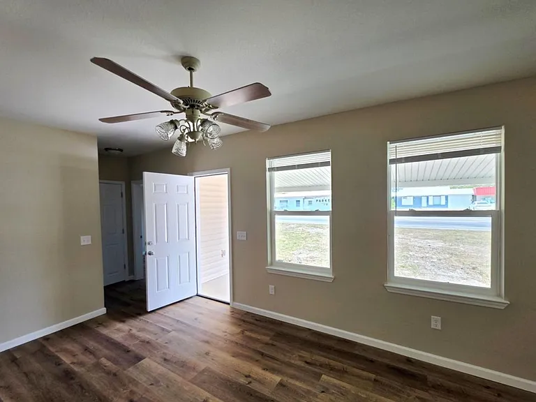 4932 E Highway 98 — Photo 4