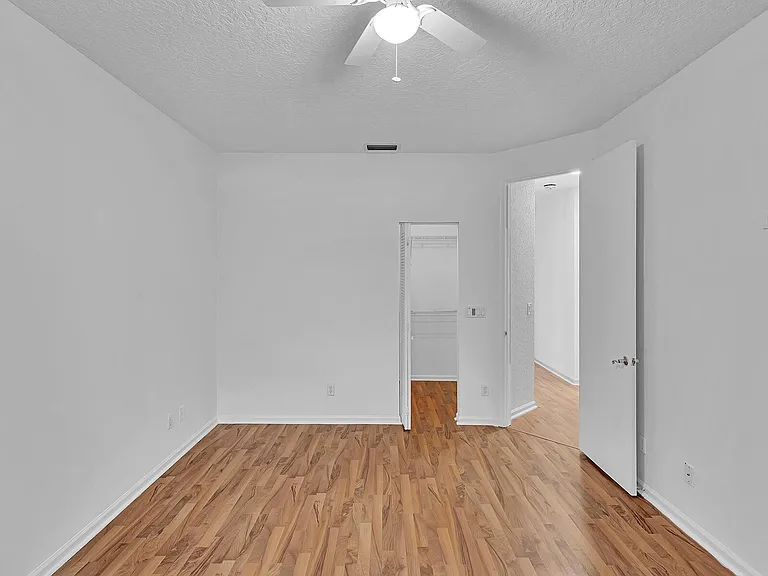 3420 Washington Ln — Photo 18