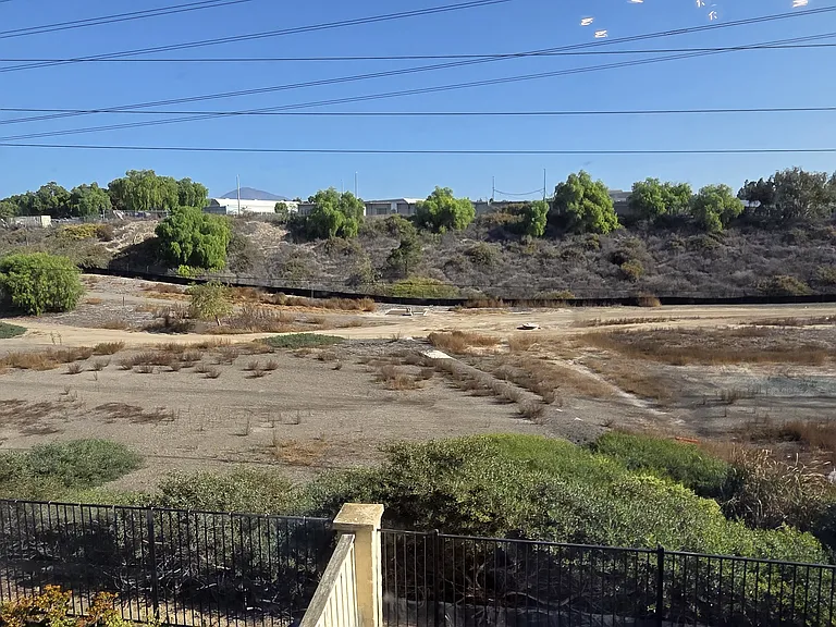 1165 Latigo Cv #5 — Photo 12