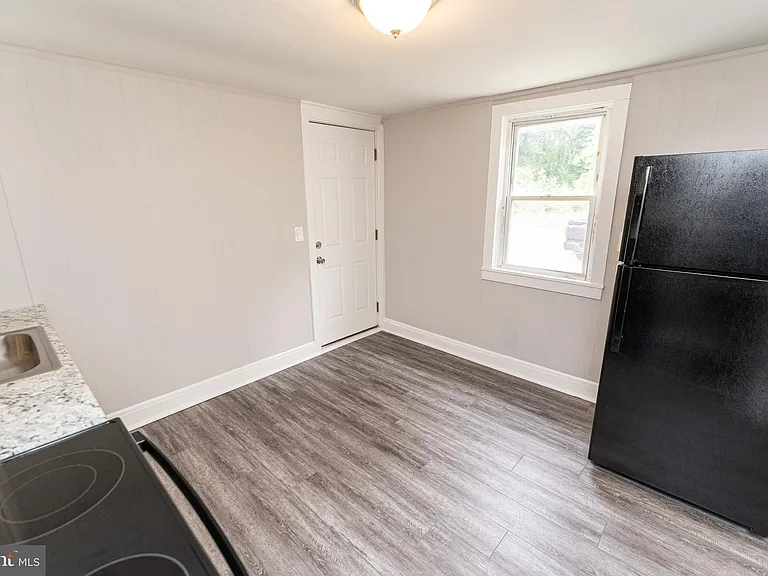 113 Davis Ln — Photo 14