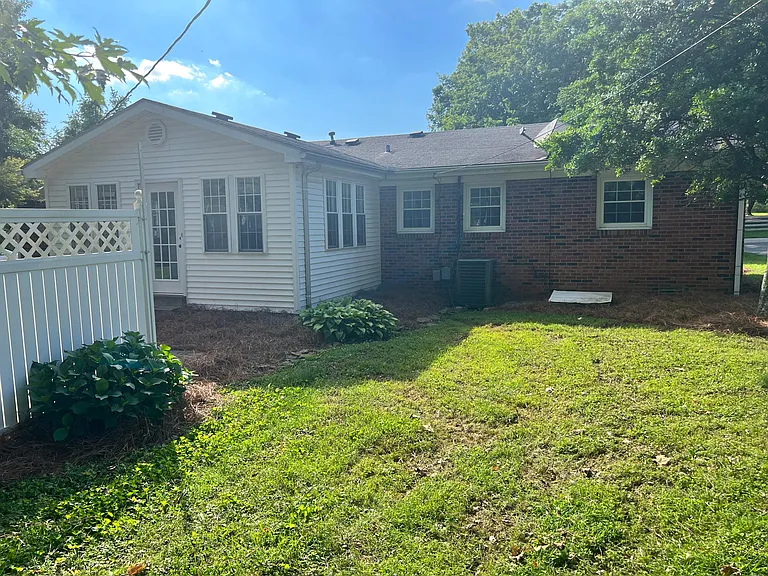2720 Ewing Ford Rd — Photo 23