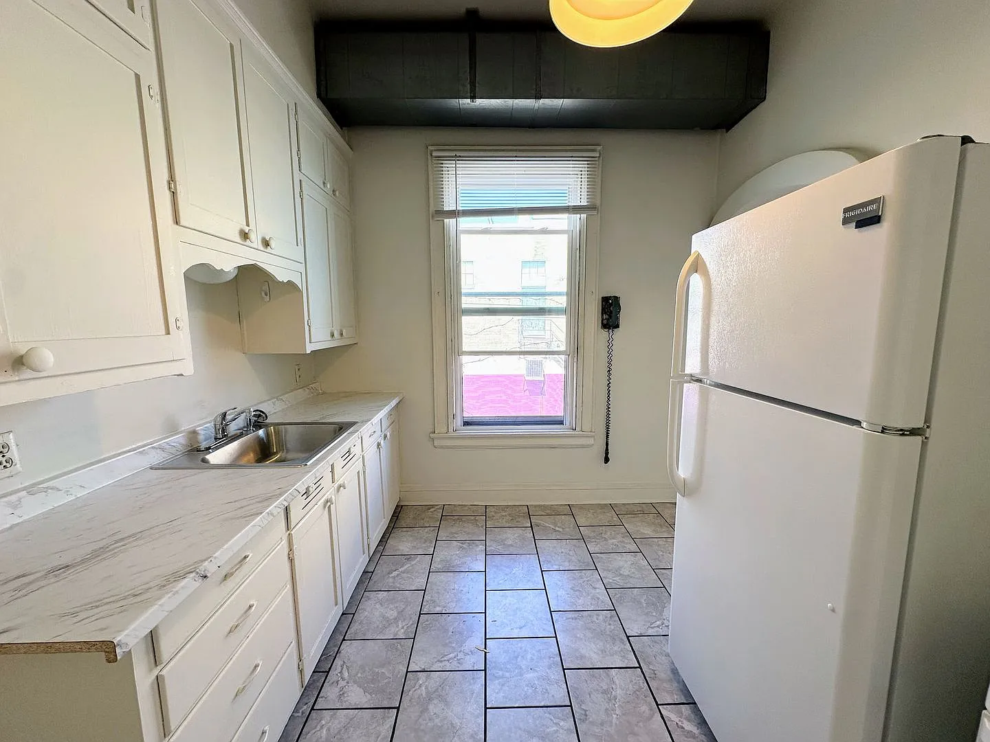 815 Jay St — Photo 2