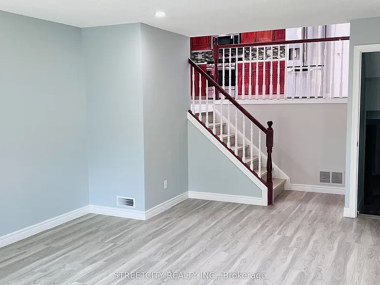 1279 Aldersbrook Rd — Photo 20