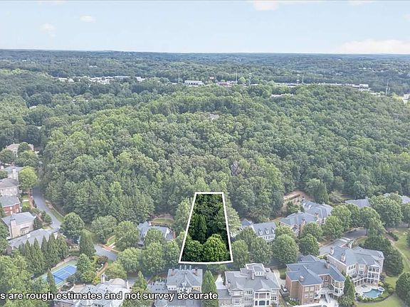 3rd image of 3119 W Addison Dr