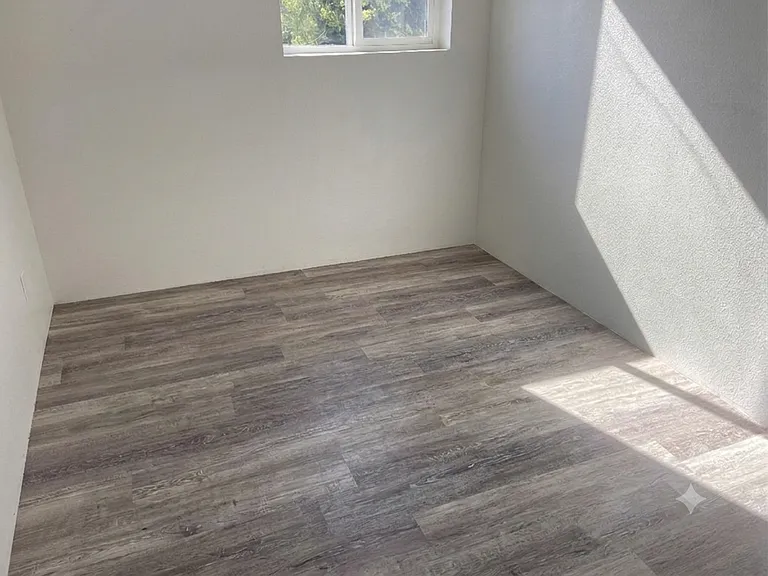 1031 N Cummings St #2 — Photo 9