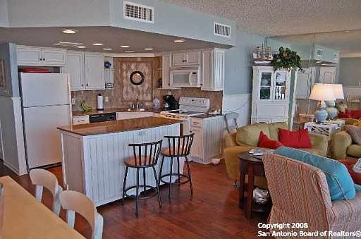 4th image of 6745 HWY 361 #607