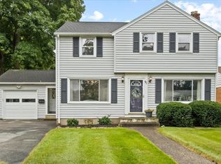 91 Armstrong Ave, Rochester, NY 14617