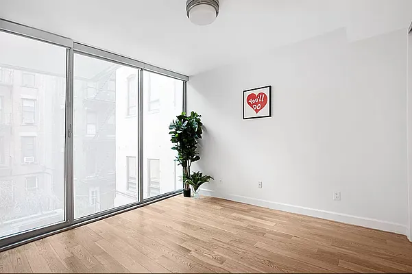 Rented by Compass | media 12