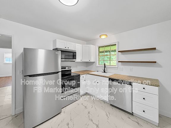 2nd image of 220 Cliftview Dr Unit A