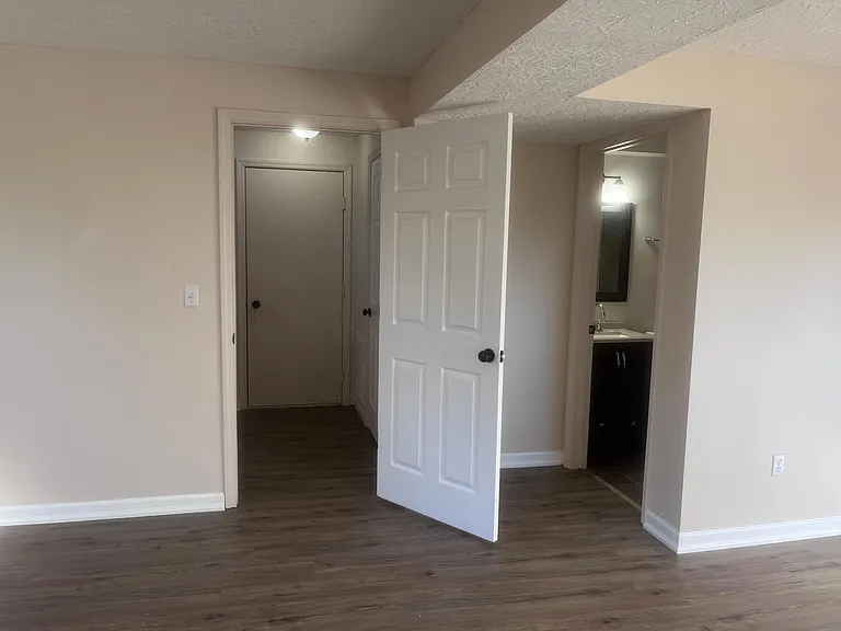 3583 Mitten Dr — Photo 12