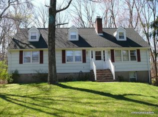 11 Two Bridges Rd, Towaco, NJ 07082