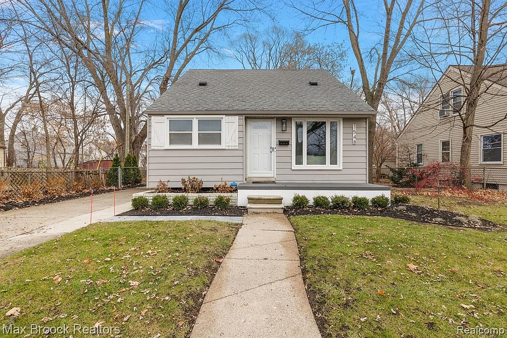 1548 N Bywood Ave, Clawson, MI 48017 Zillow