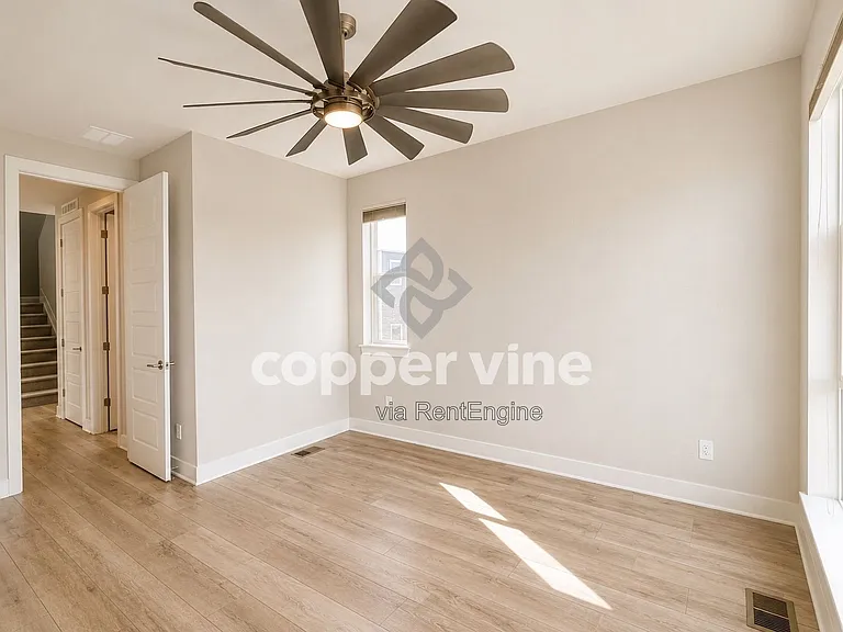 11959 Mountview Ln — Photo 24