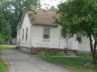 36046 Farragut St, Westland, MI 48186