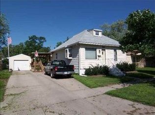 112 N West St, Valley, NE 68064