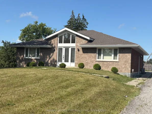 11981 Morris Rd, Niagara Falls, ON L3B 5N4