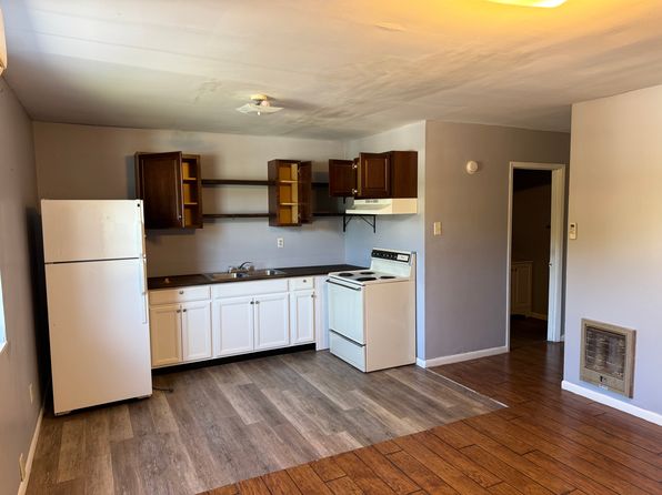 147 Mary Lee Dr APT 8