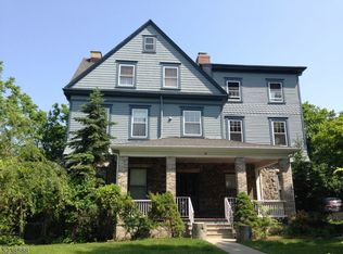 23 Euclid Ave APT 2, Summit, NJ 07901