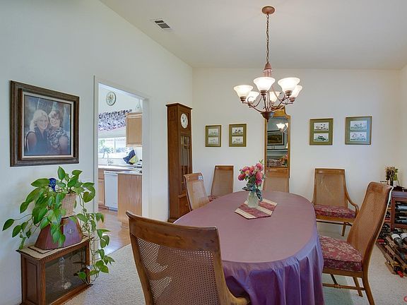 5th image of 501 Heritage Ln
