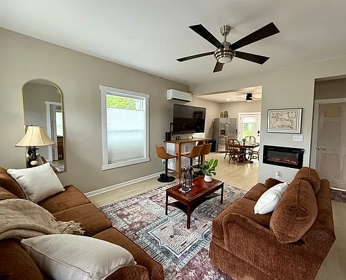 101 Moberly Ave Photo 1