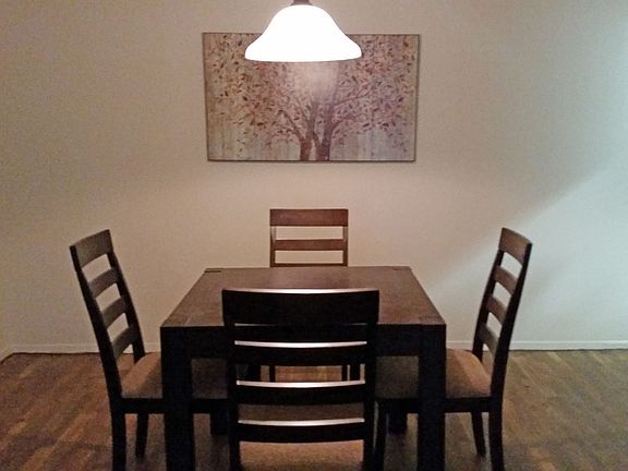Avery Trace Dining Room