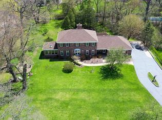 21837 N Rainbow Rd, Deer Park, IL 60010