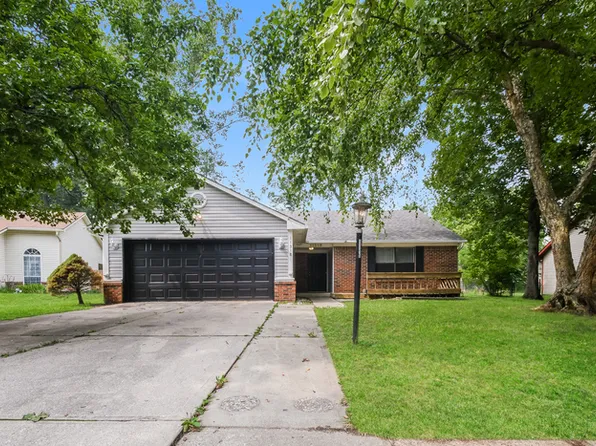 11318 Kristen Ln, Indianapolis, IN 46235