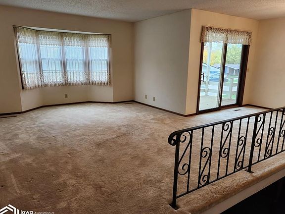 2nd image of 609 Patty Dr