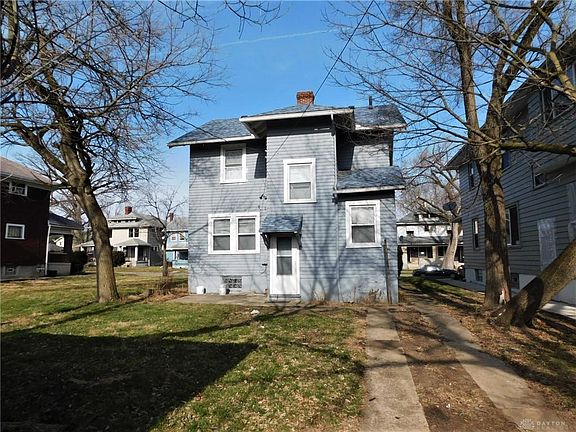 4th image of 360 Kenwood Ave