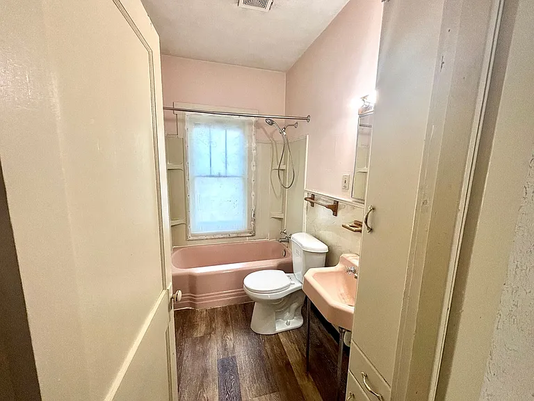 1619 Pierre St #A — Photo 12