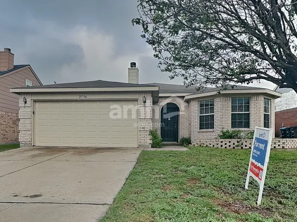 2736 Briscoe Dr, Fort Worth, TX 76108