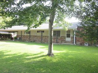636 N Bayou Ave, Cleveland, MS 38732