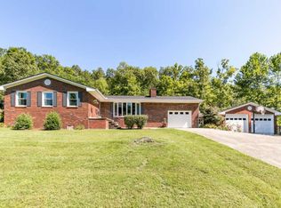 766 Boone Creek Rd, Stanton, KY 40380