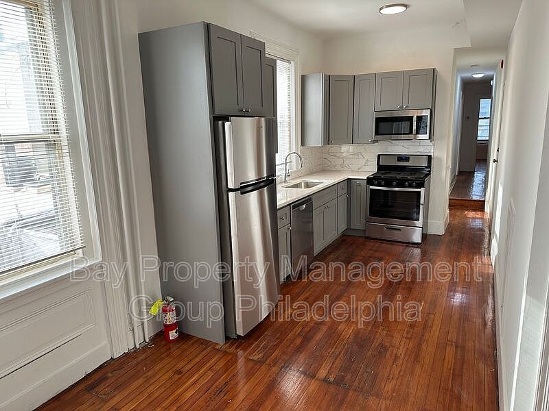 1st image of 1161 S 13th St Floor 2