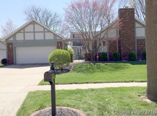 136 Laconwood Dr, Springfield, IL 62712