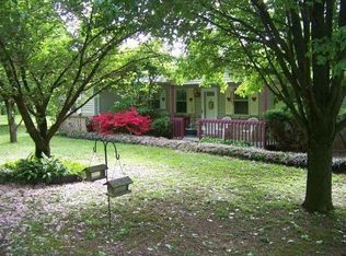 6709 Sand Rd, Mount Vernon, IN 47620