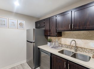 Oswego Cove, Lake Oswego, OR 97035