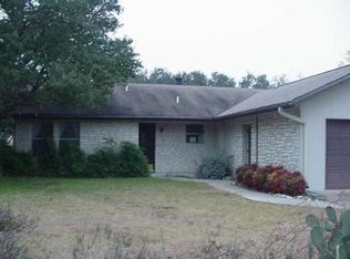 6 Champion Cir, Wimberley, TX 78676