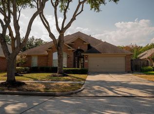 2354 Windy Cove Ct, League City, TX 77573