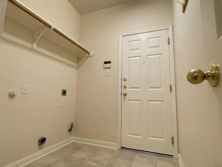 3110 Aquila Ct — Photo 19
