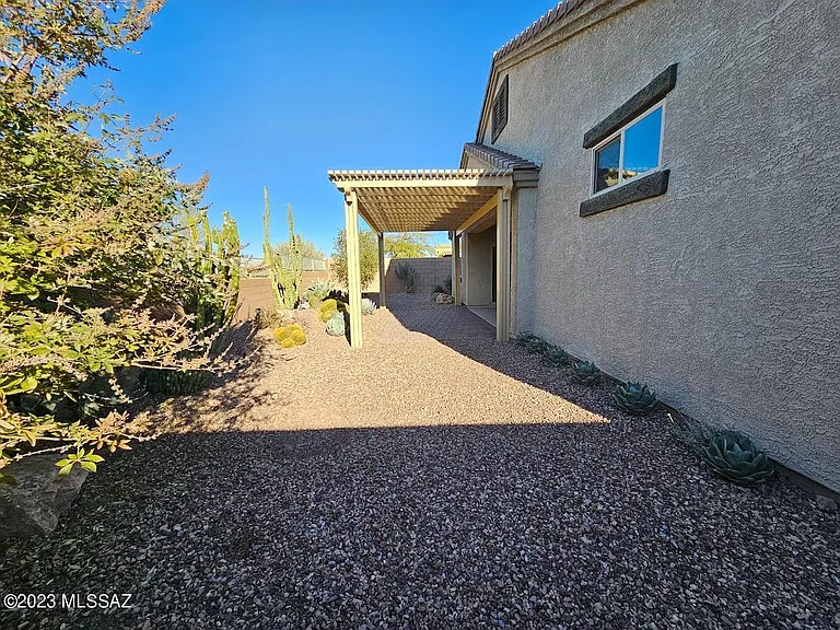 9831 N Melandra Way — Photo 37