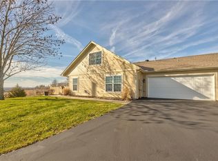 1967 W 139th Ter, Leawood, KS 66224