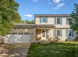 537 6th Ave, Marengo, IL 60152