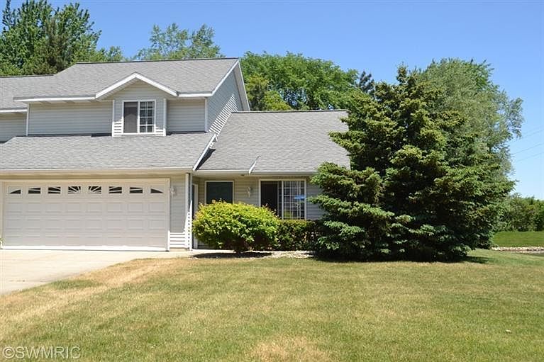 1st image of 11949 Seven Pine Dr