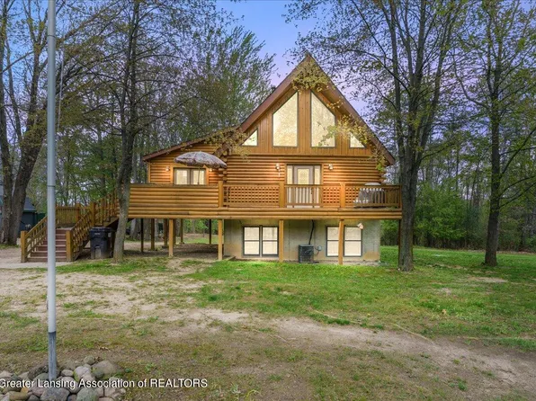 5600 Jefferson Rd, Clarklake, MI 49234
