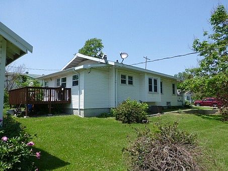 2nd image of 815 Main St