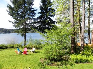 9626 SW Harbor Dr, Vashon, WA 98070