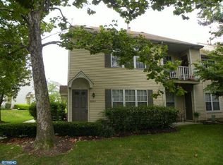 602B Sedgefield Dr #602, Mount Laurel, NJ 08054