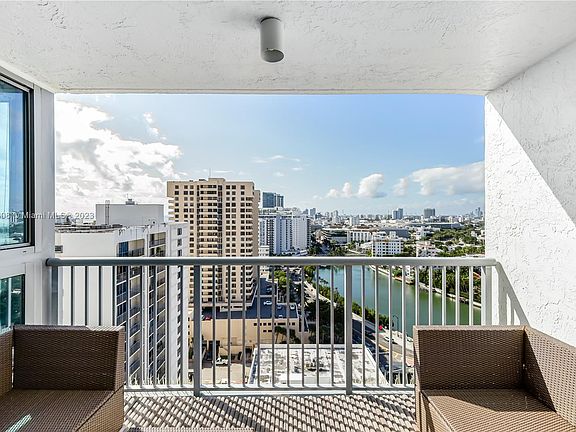 3rd image of 2655 Collins Ave APT 2204