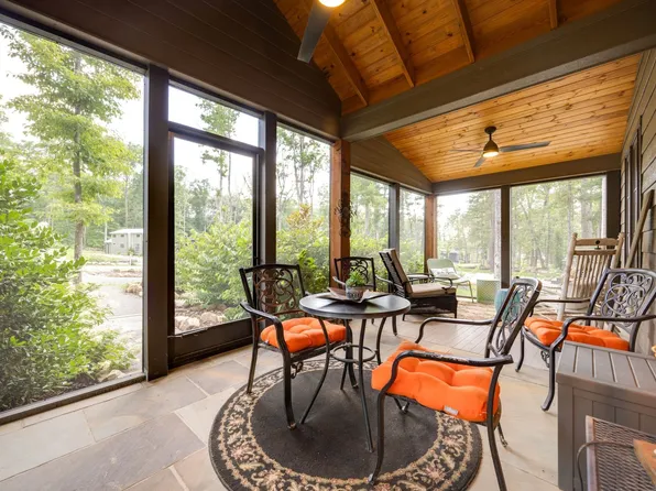 292 Waters Edge Way, Tracy City, TN 37387